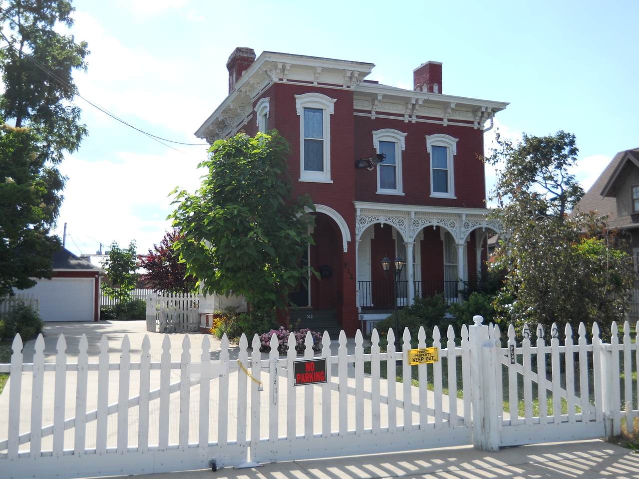 512 Church Street - Photo 1
