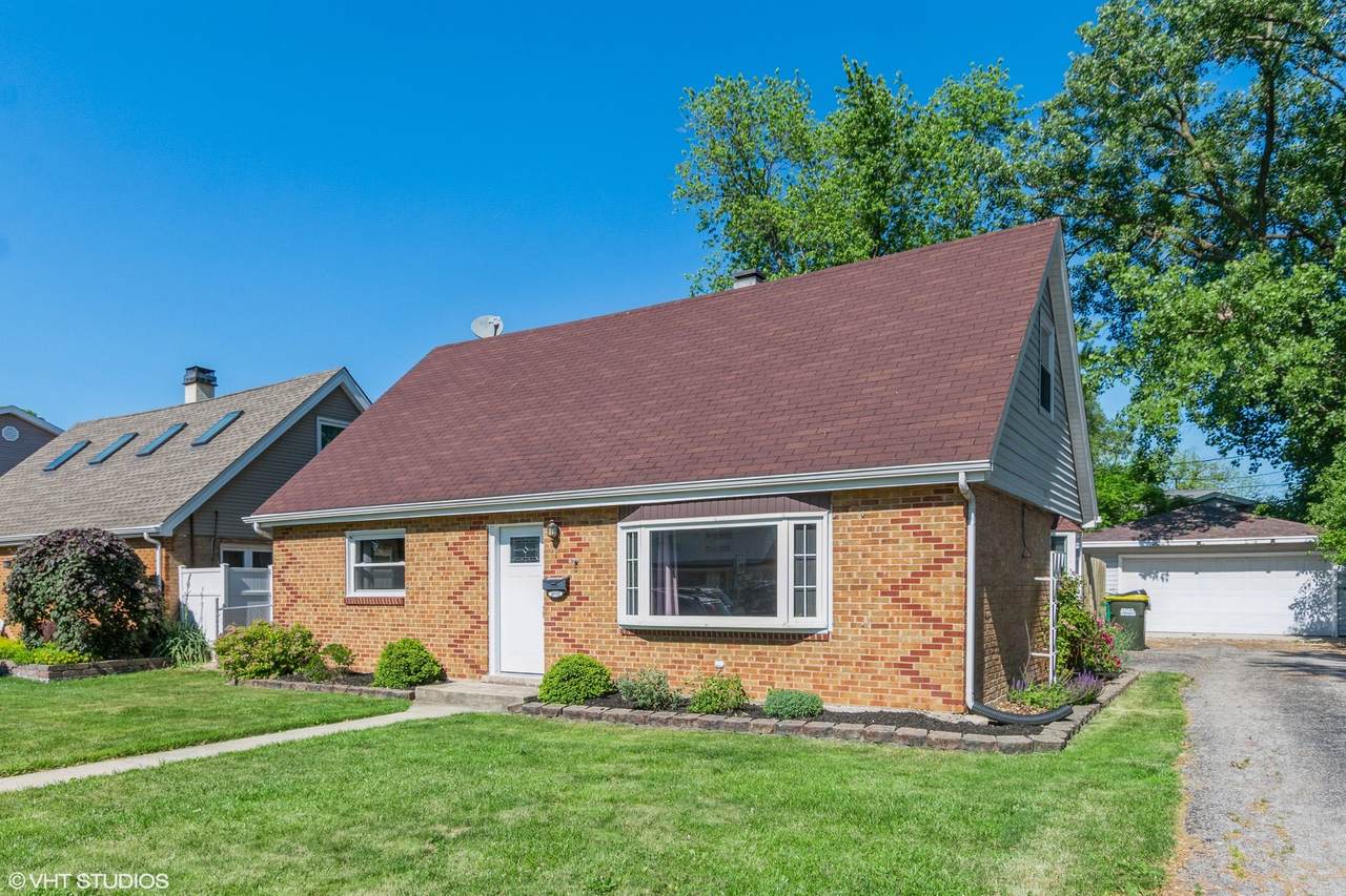 10937 Moody Avenue - Photo 1
