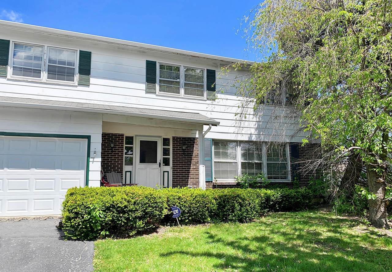 2521 Walnut Avenue - Photo 1