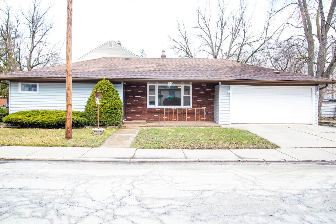 656 149th Street - Photo 1