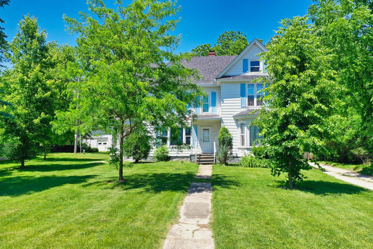 436 Lincoln Avenue - Photo 1