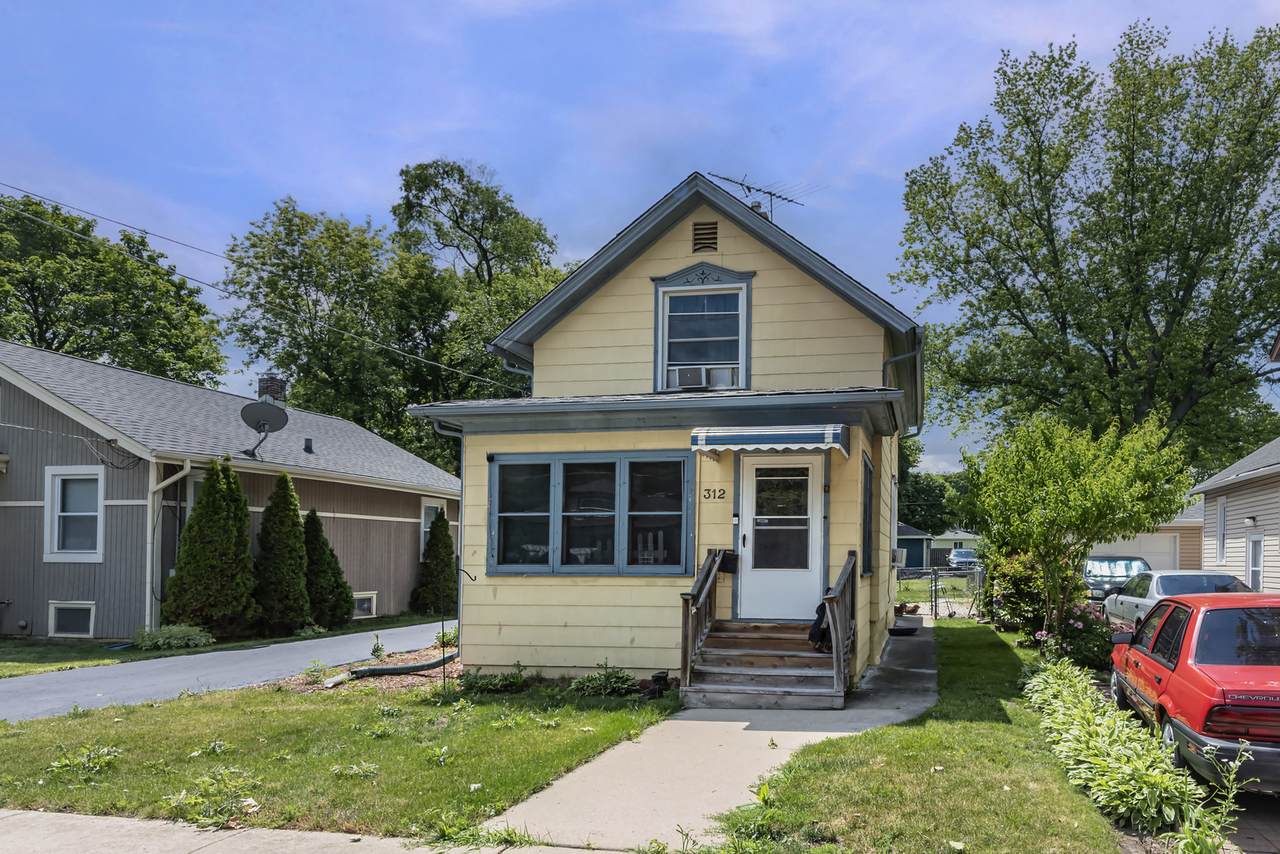 312 Jewett Street - Photo 1