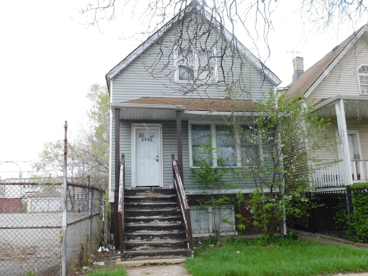 4226 Walton Street - Photo 1