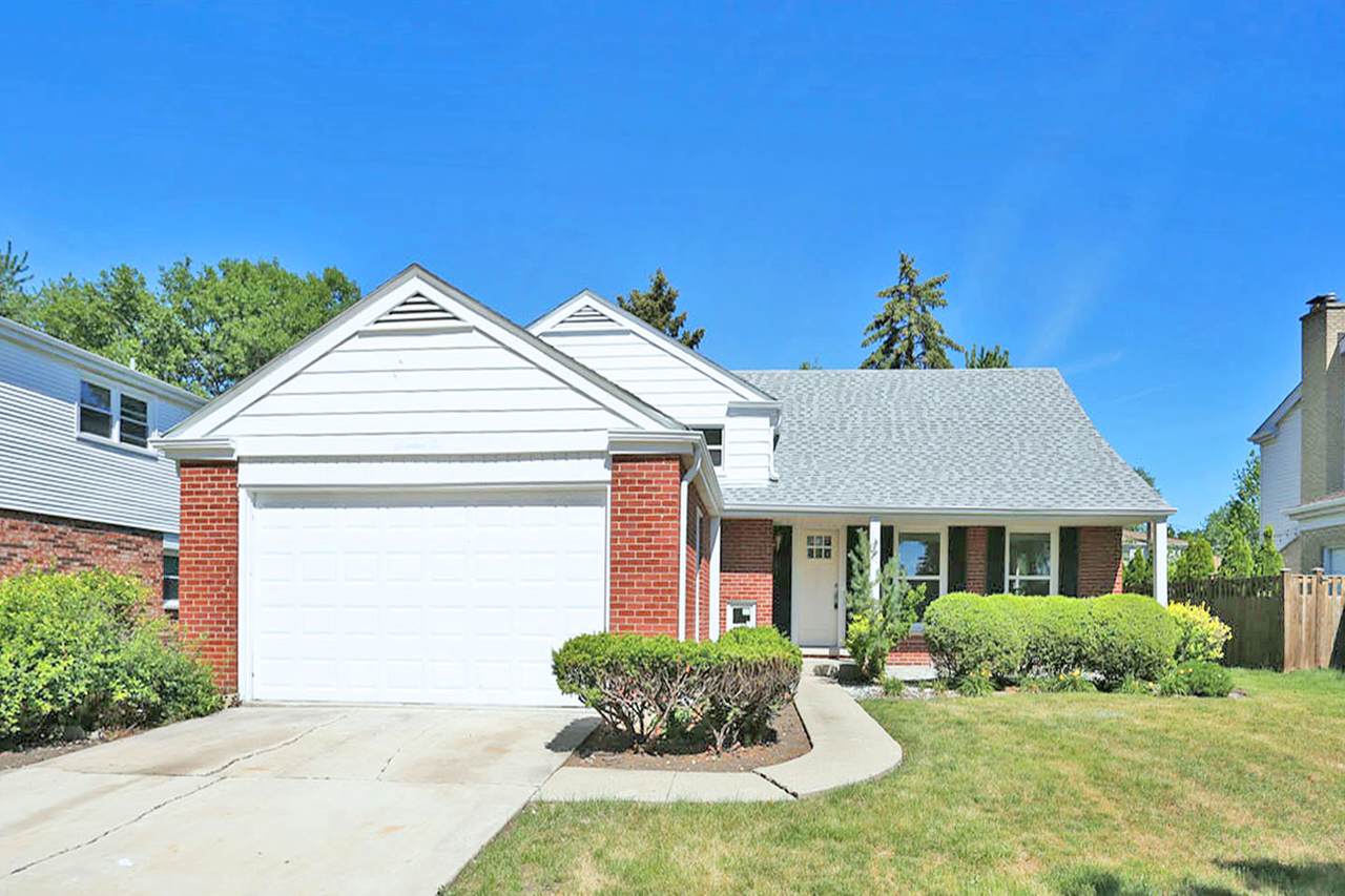 1710 Surrey Ridge Drive - Photo 1