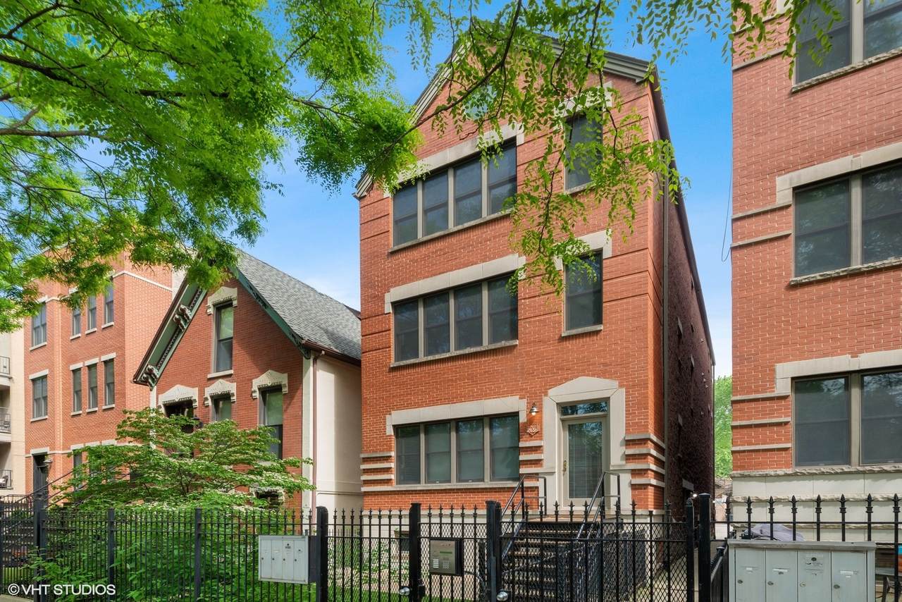 2136 Schiller Street - Photo 1