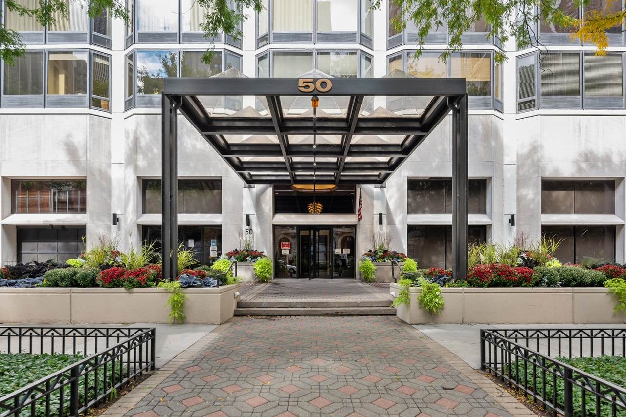50 Bellevue Place - Photo 1
