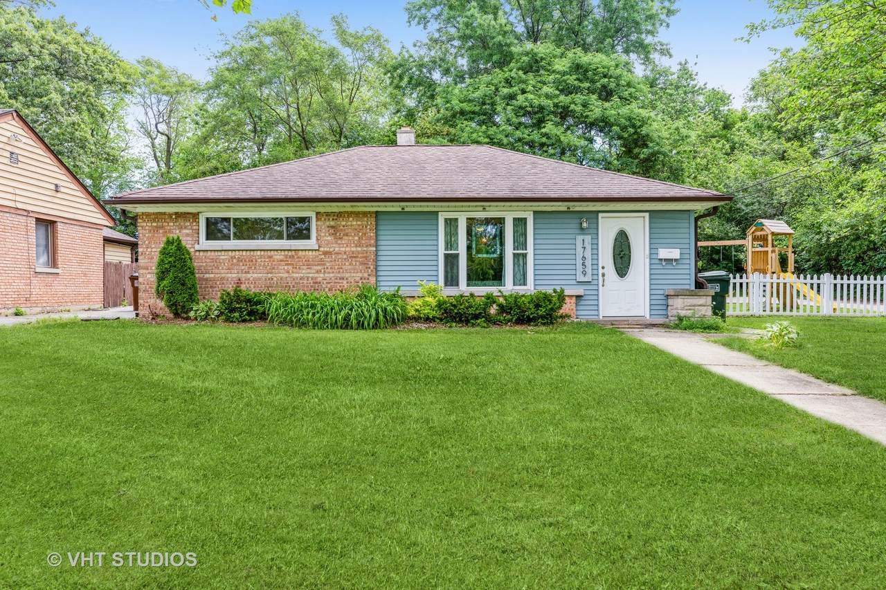 17659 Dundee Avenue - Photo 1