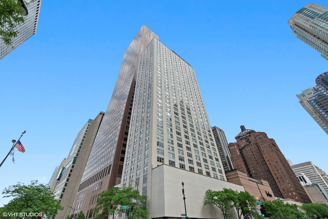 777 Michigan Avenue - Photo 1