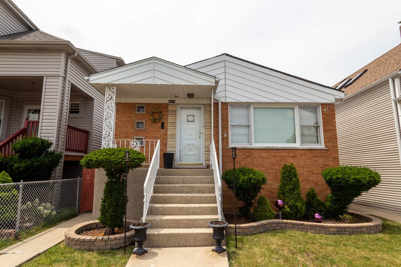 3624 Newland Avenue - Photo 1