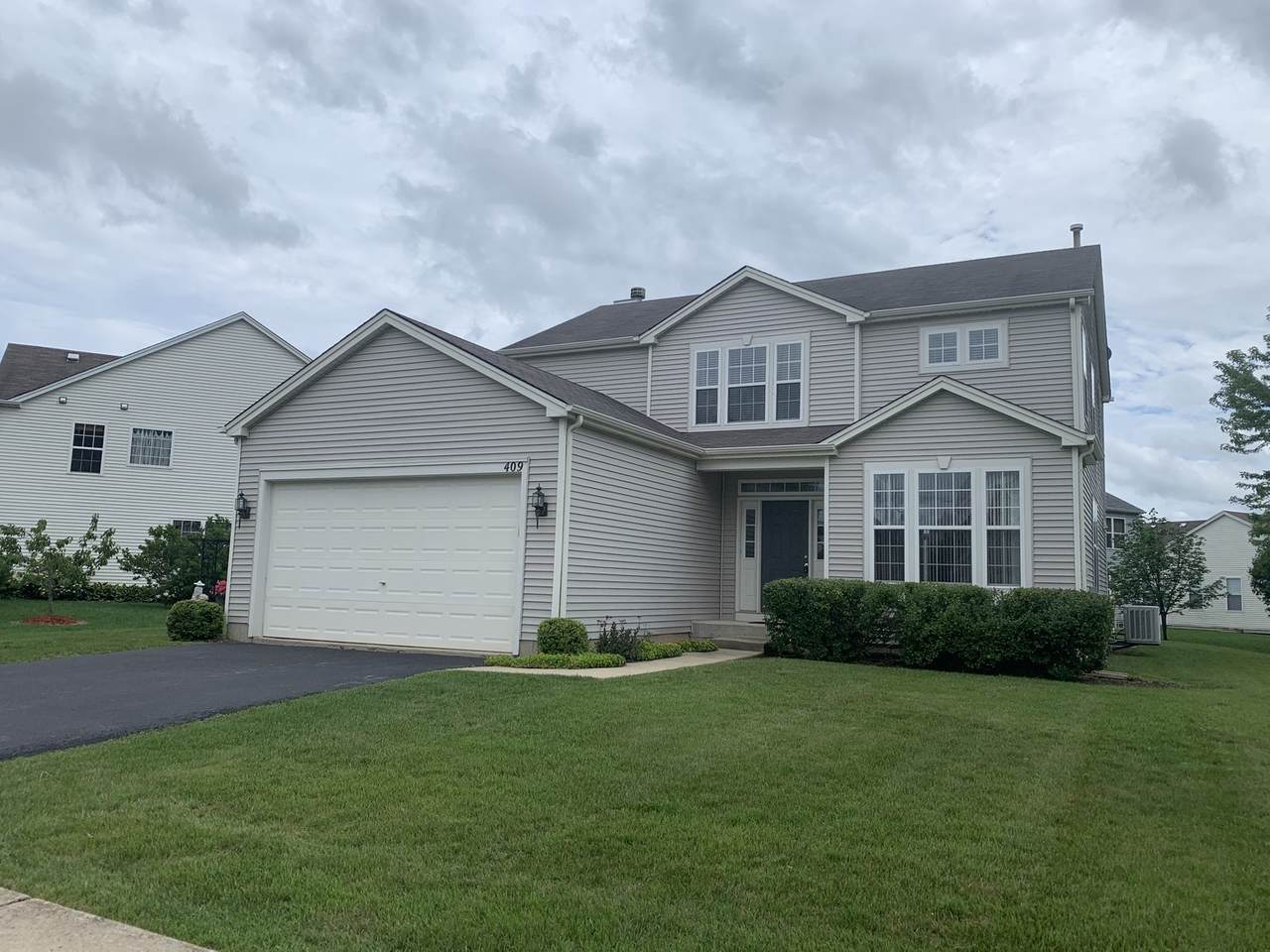 409 Meadow Mist Lane - Photo 1