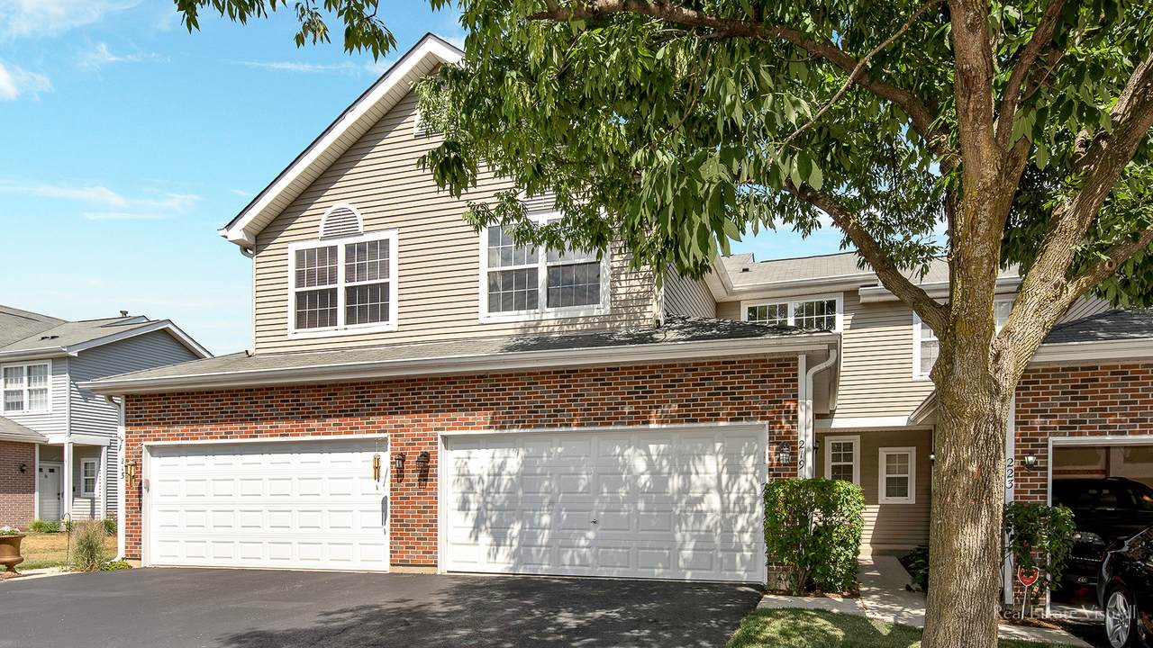 219 Grandview Court - Photo 1