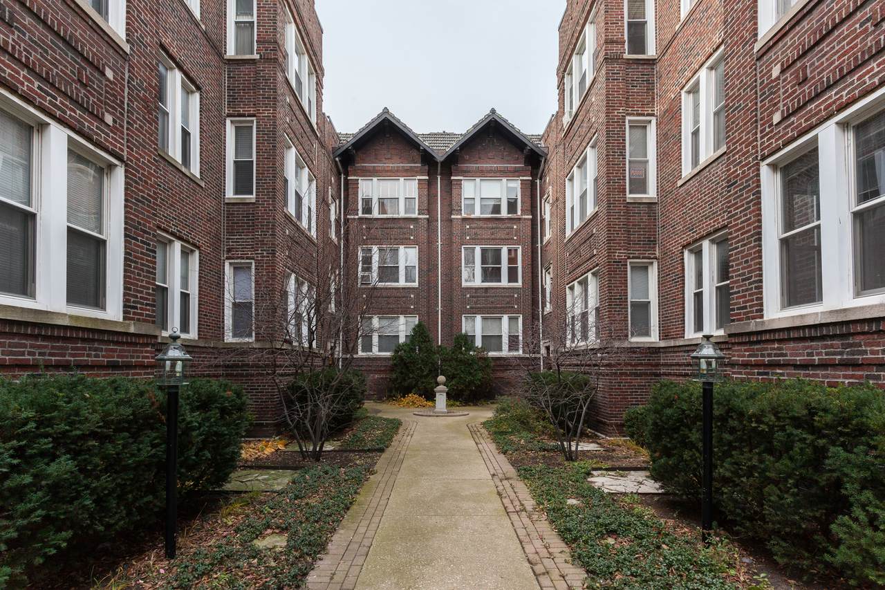 4862 Ashland Avenue - Photo 1