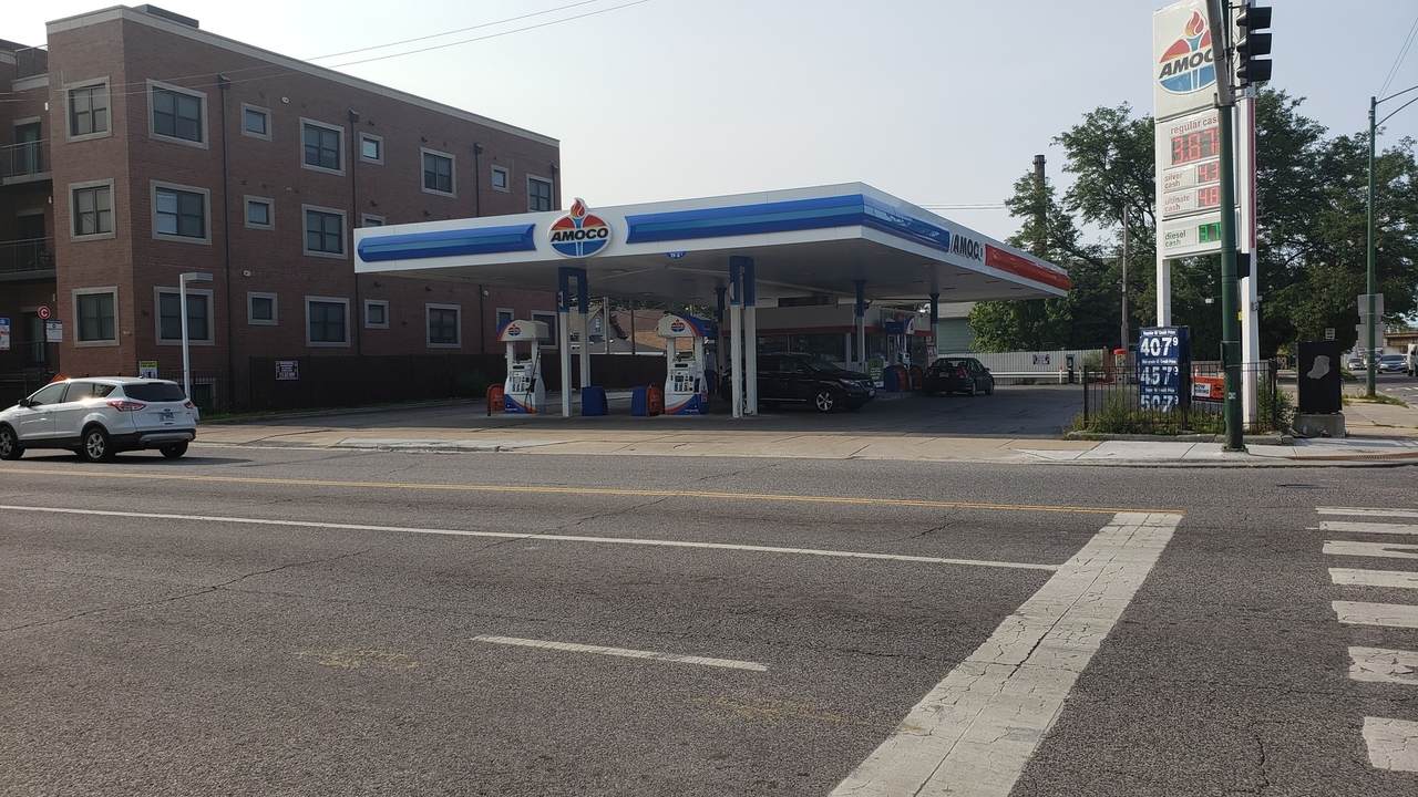 4804 Montrose Avenue - Photo 1