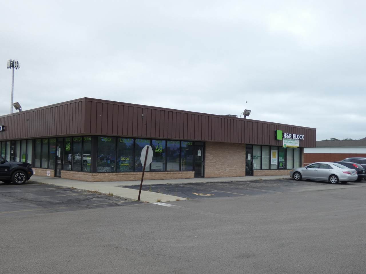 3202 Northwest Highway - Photo 1