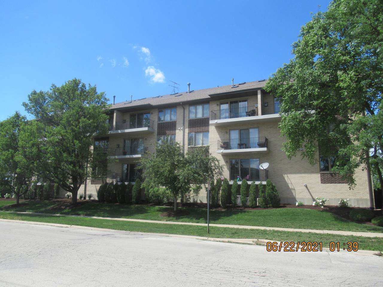 4560 93rd Street - Photo 1