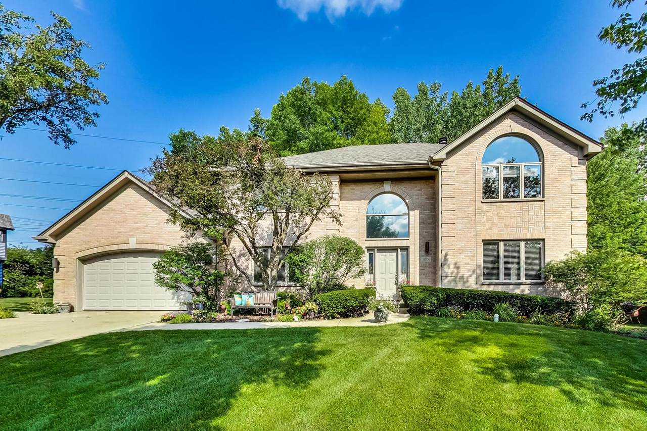 1015 Pine Grove Court - Photo 1