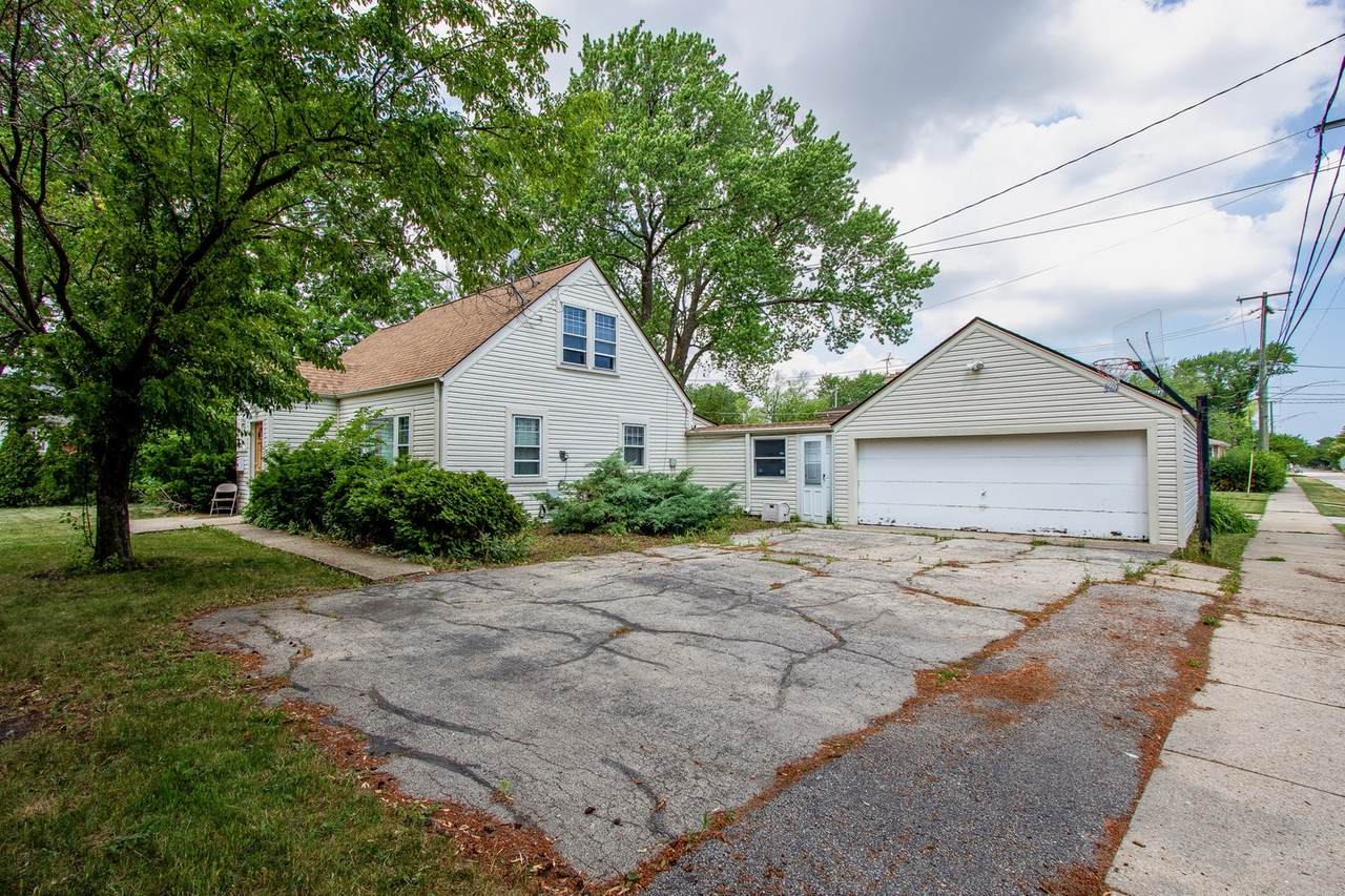 1784 Pratt Street - Photo 1