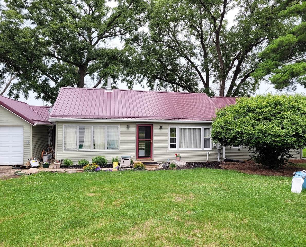 7504 River Road - Photo 1