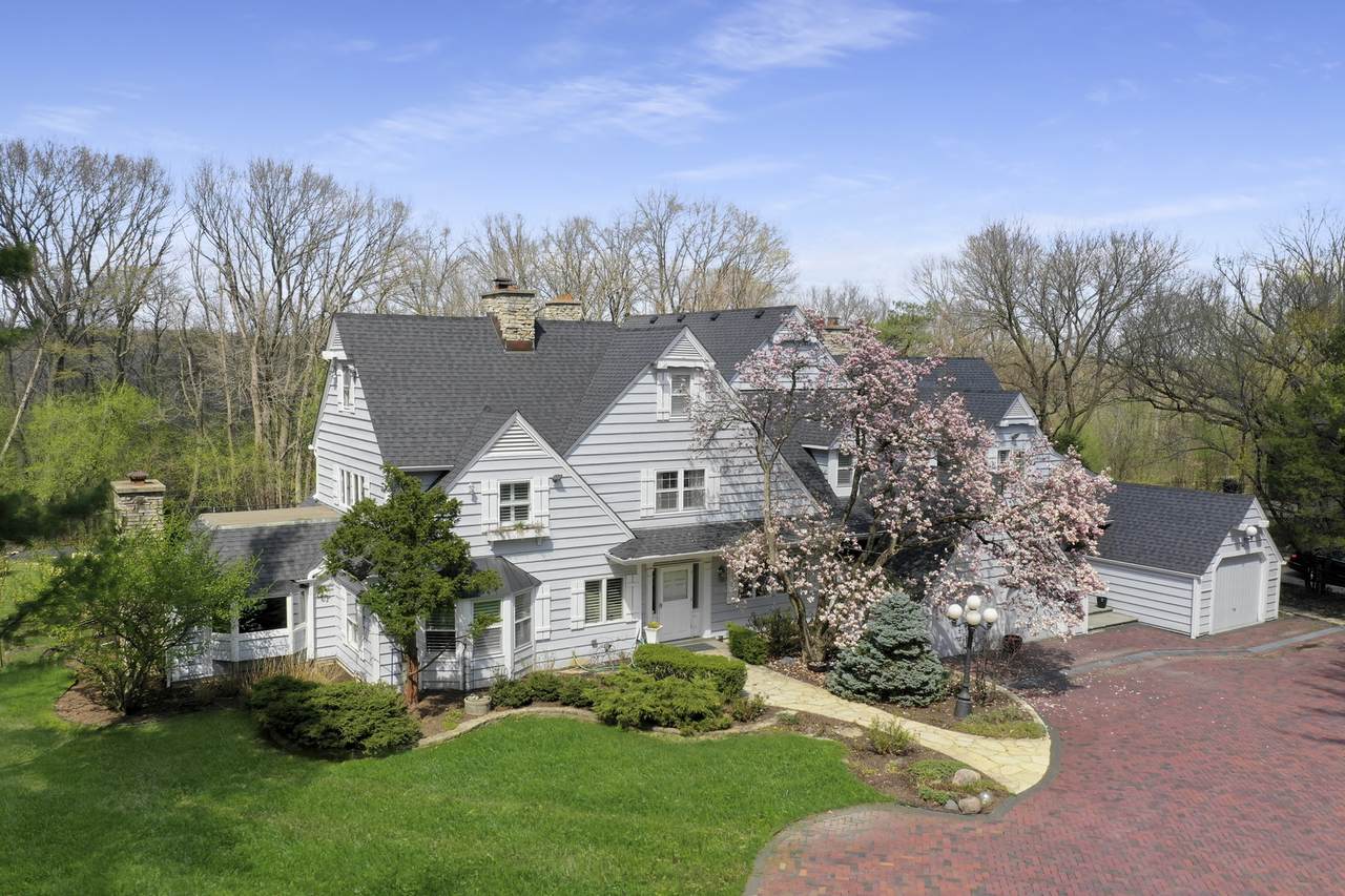 3423 Spring Road - Photo 1