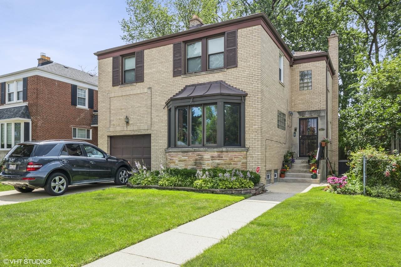 2961 Bryn Mawr Avenue - Photo 1