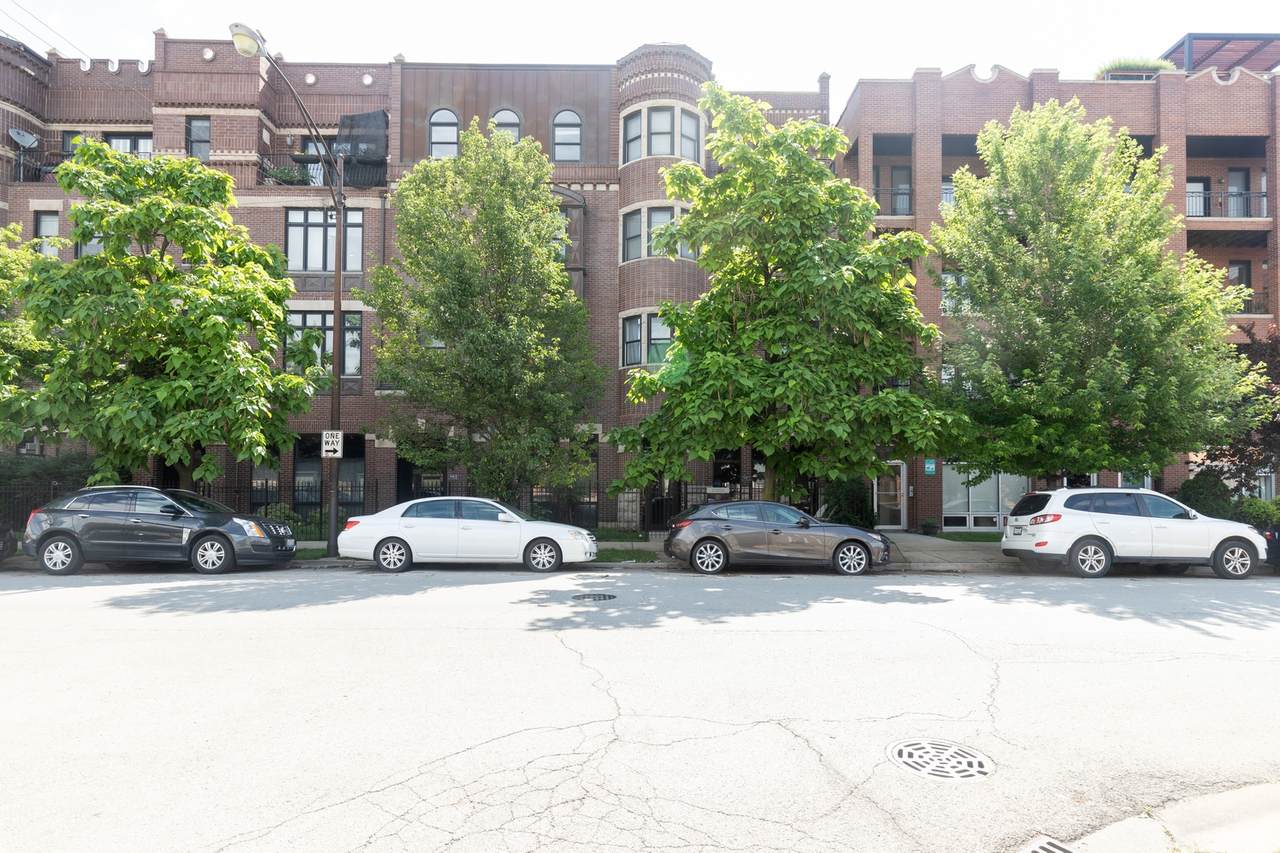 521 Racine Avenue - Photo 1