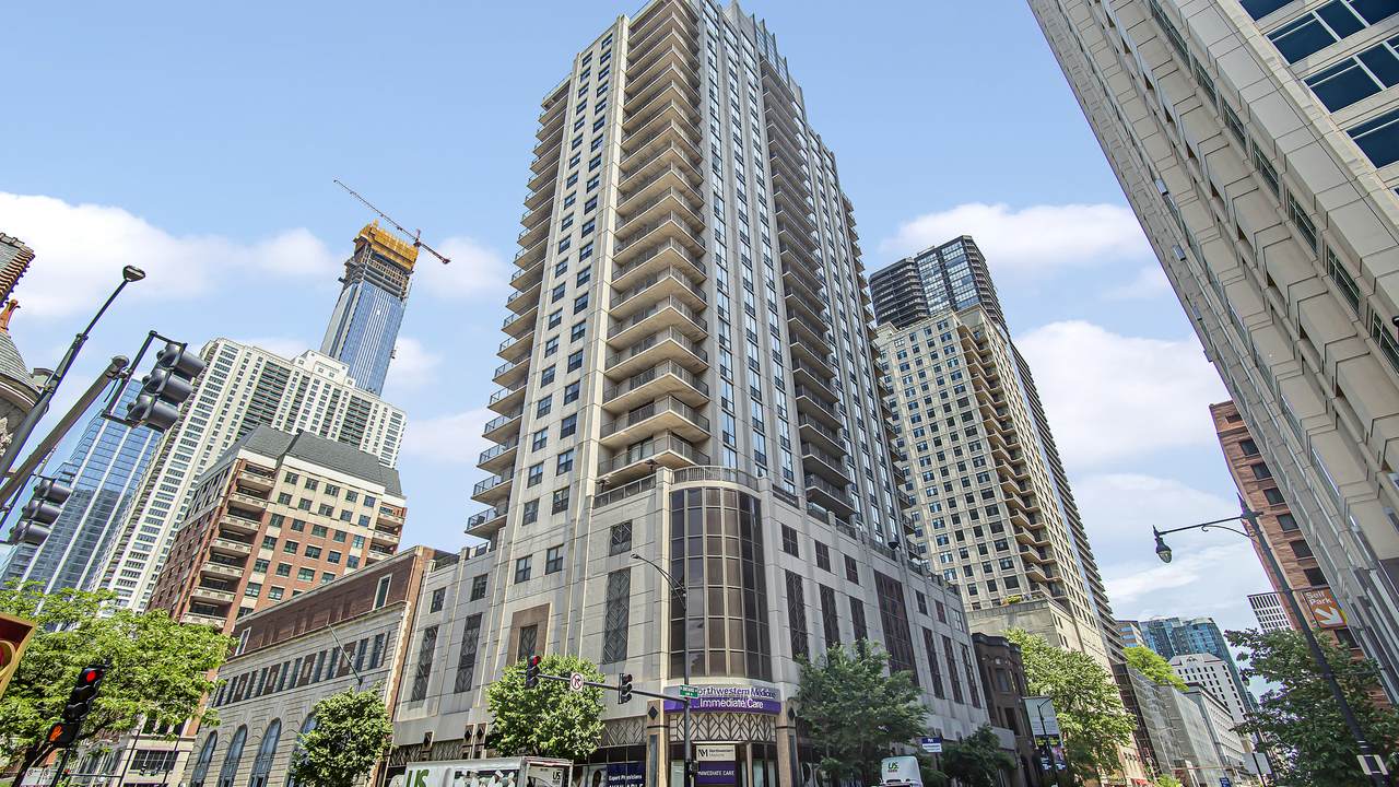 635 Dearborn Street - Photo 1