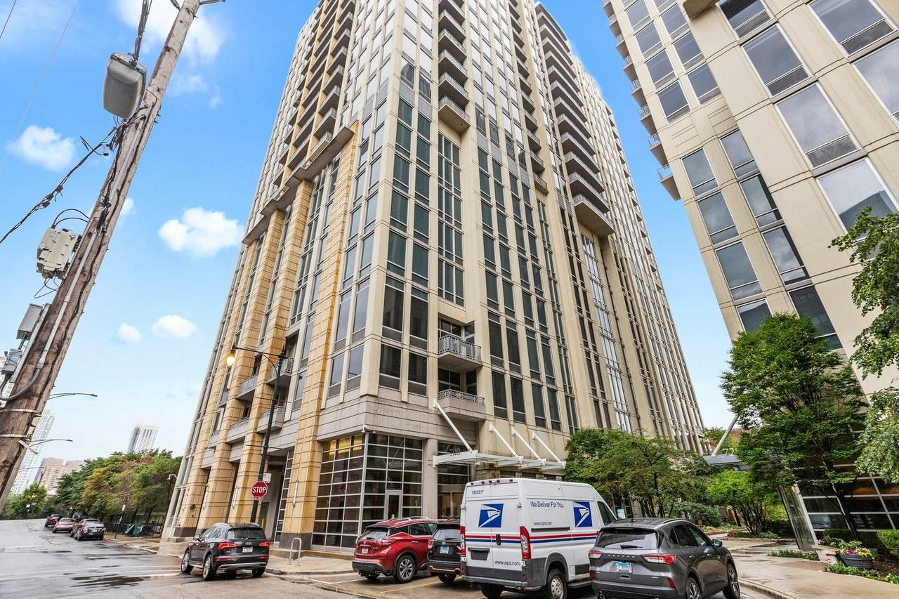 700 Larrabee Street - Photo 1