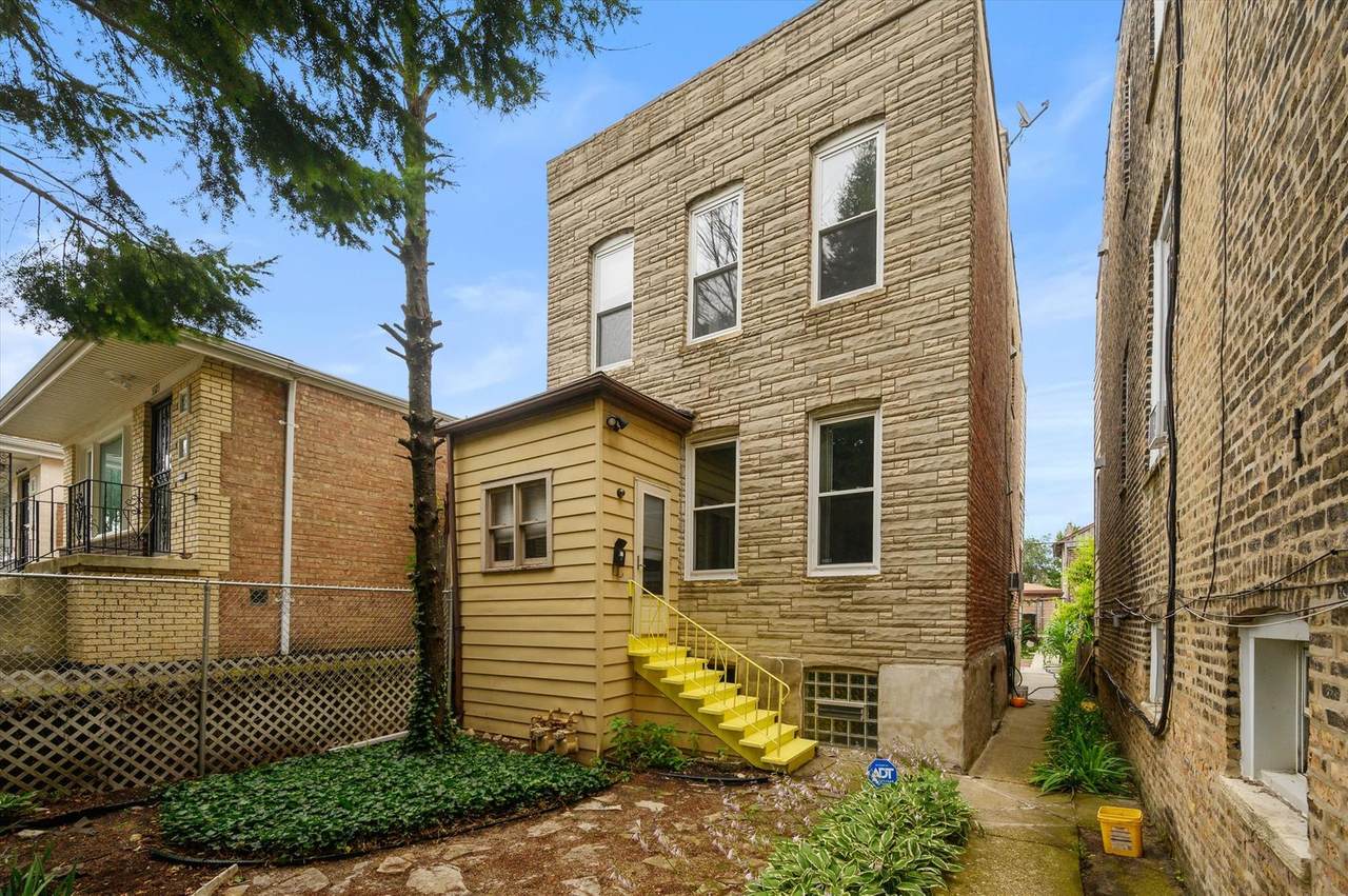 3327 Wallace Street - Photo 1