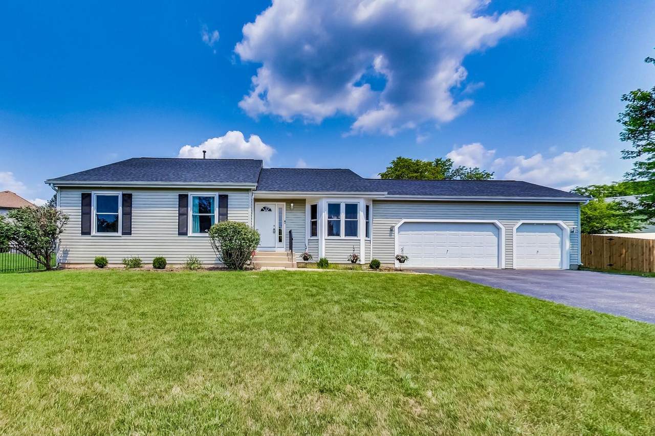 1278 Amberwood Drive - Photo 1