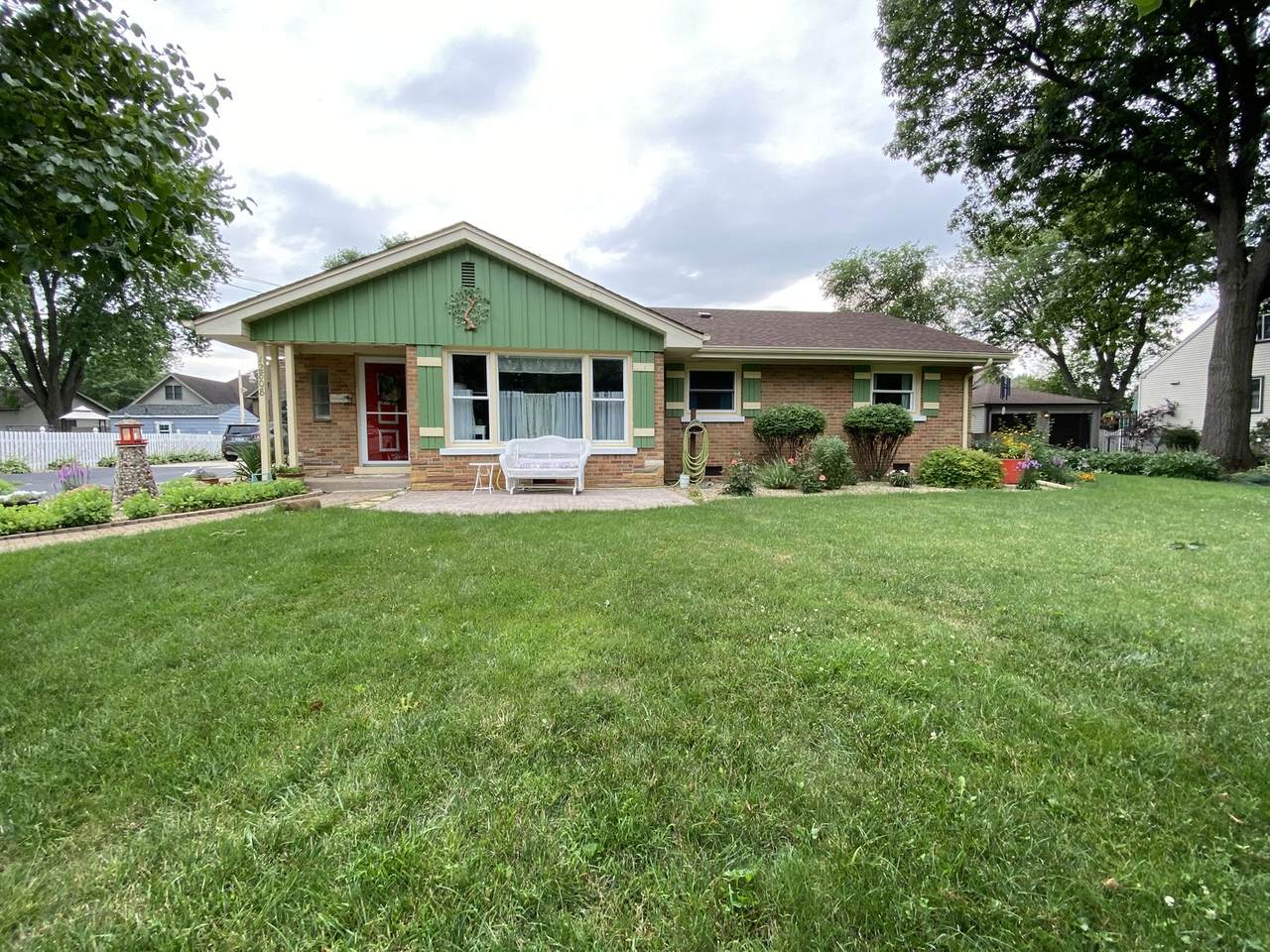 12808 Mason Avenue - Photo 1