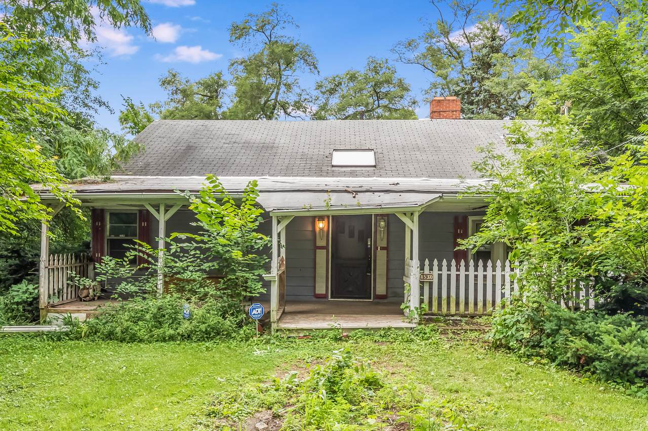 11S370 Lemont Road - Photo 1