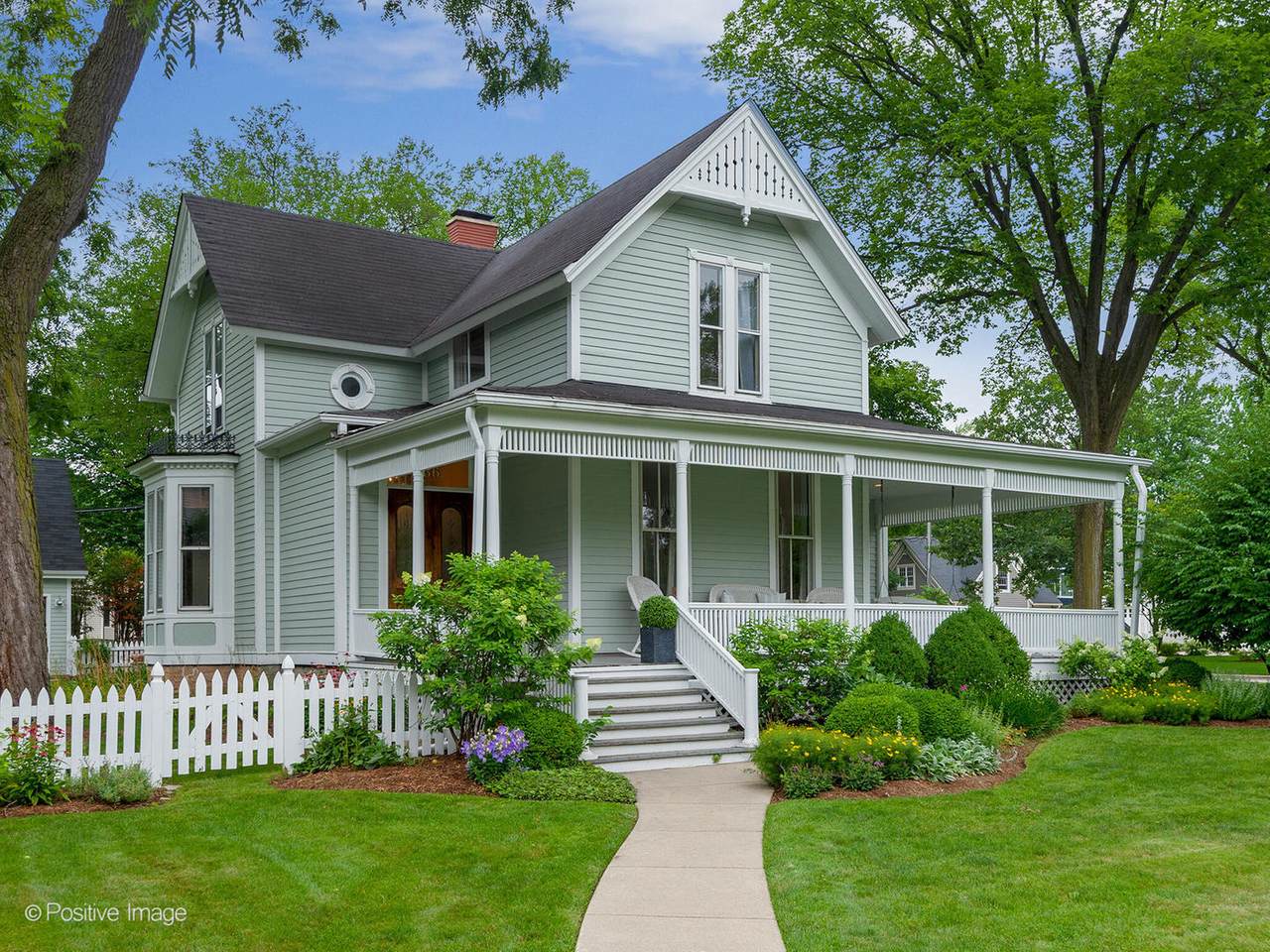 136 Washington Street - Photo 1