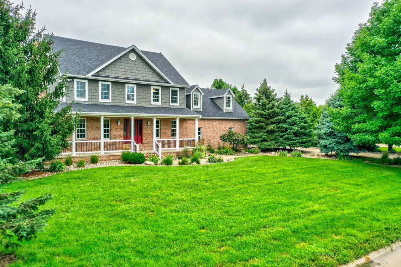 16 Oak Ridge Drive - Photo 1