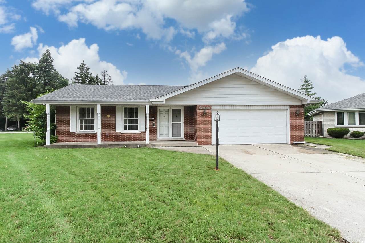 16656 Woodlawn East Avenue - Photo 1