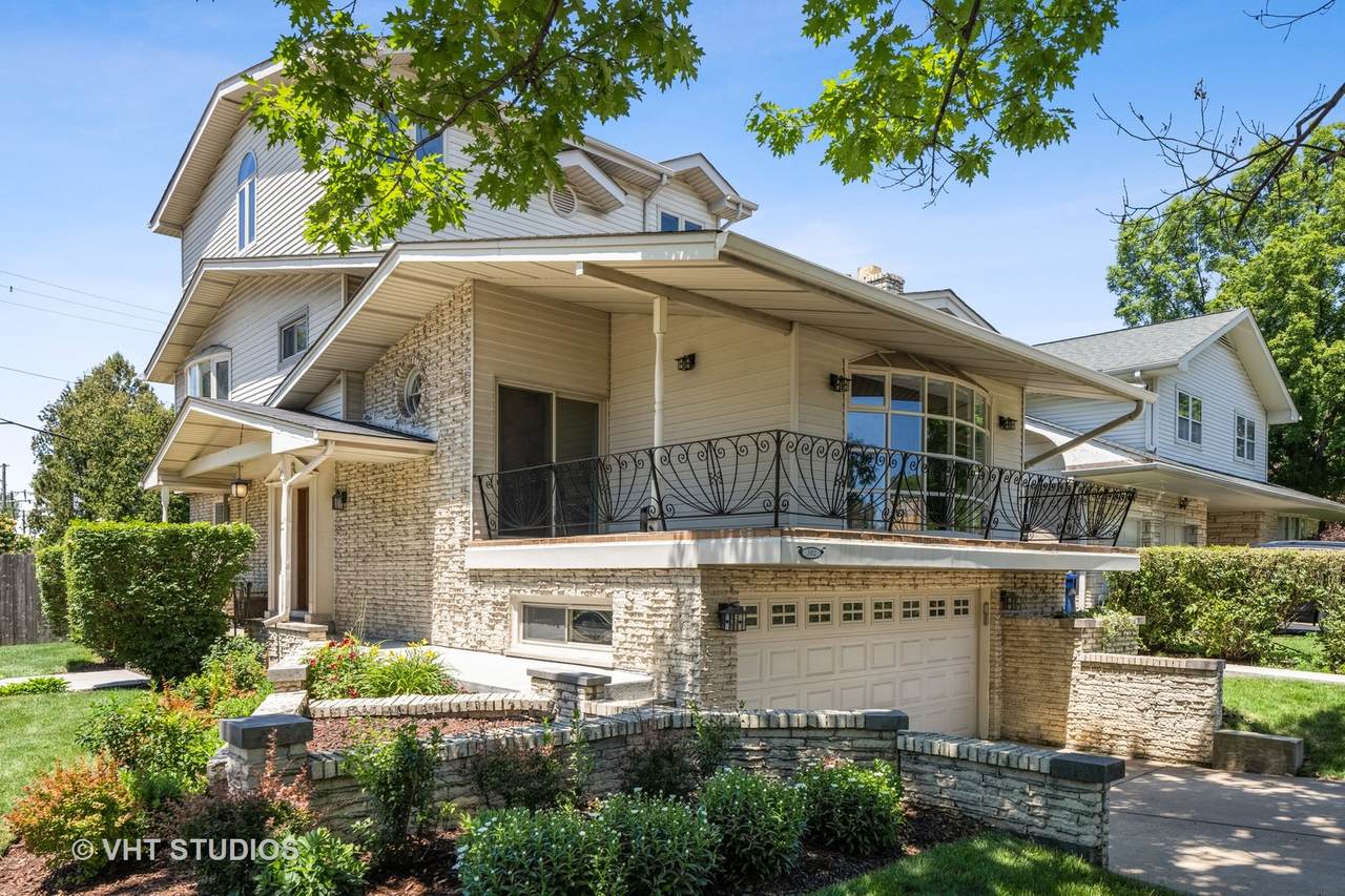 302 Park Road - Photo 1