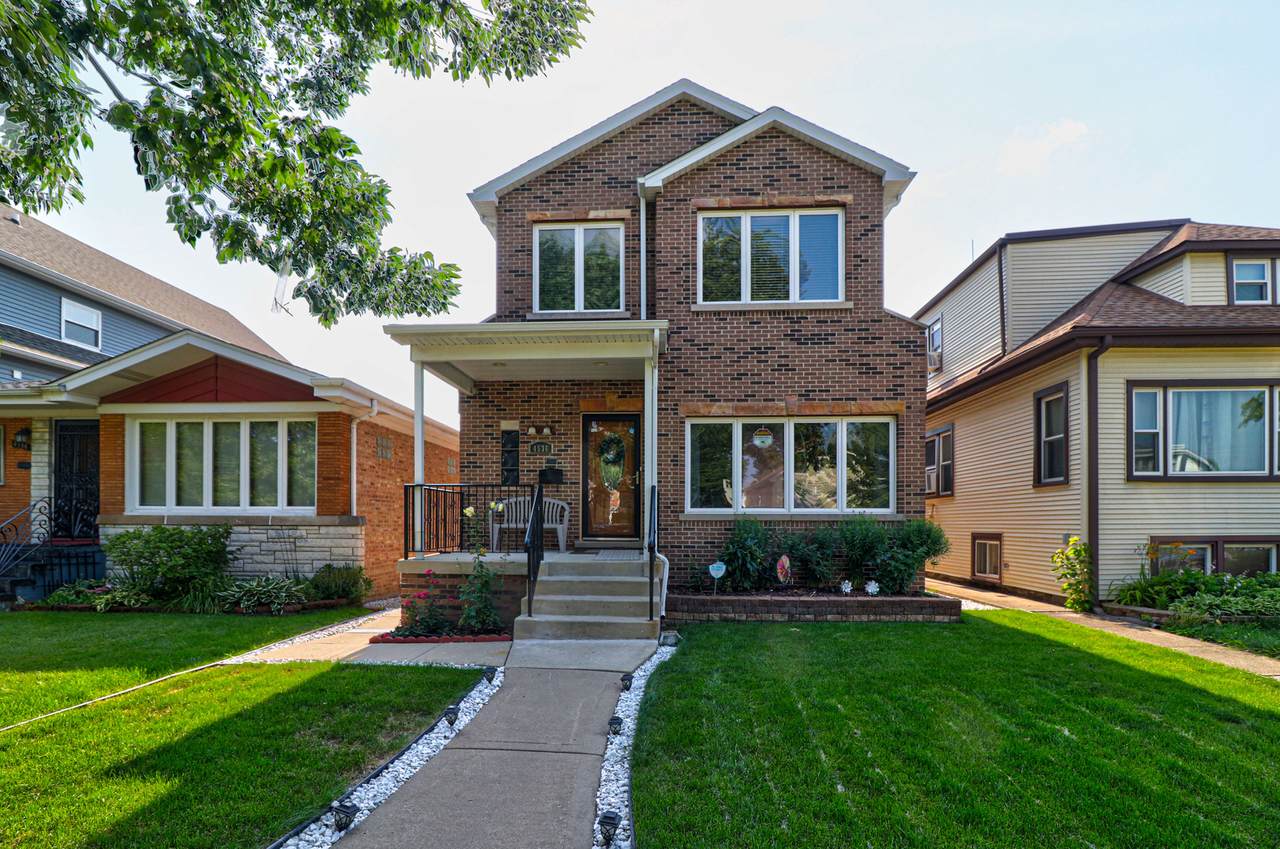 4536 Meade Avenue - Photo 1