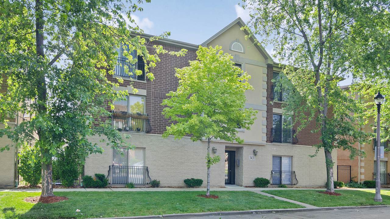 3431 Ridgeland Avenue - Photo 1