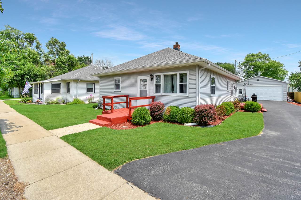 408 East Avenue - Photo 1