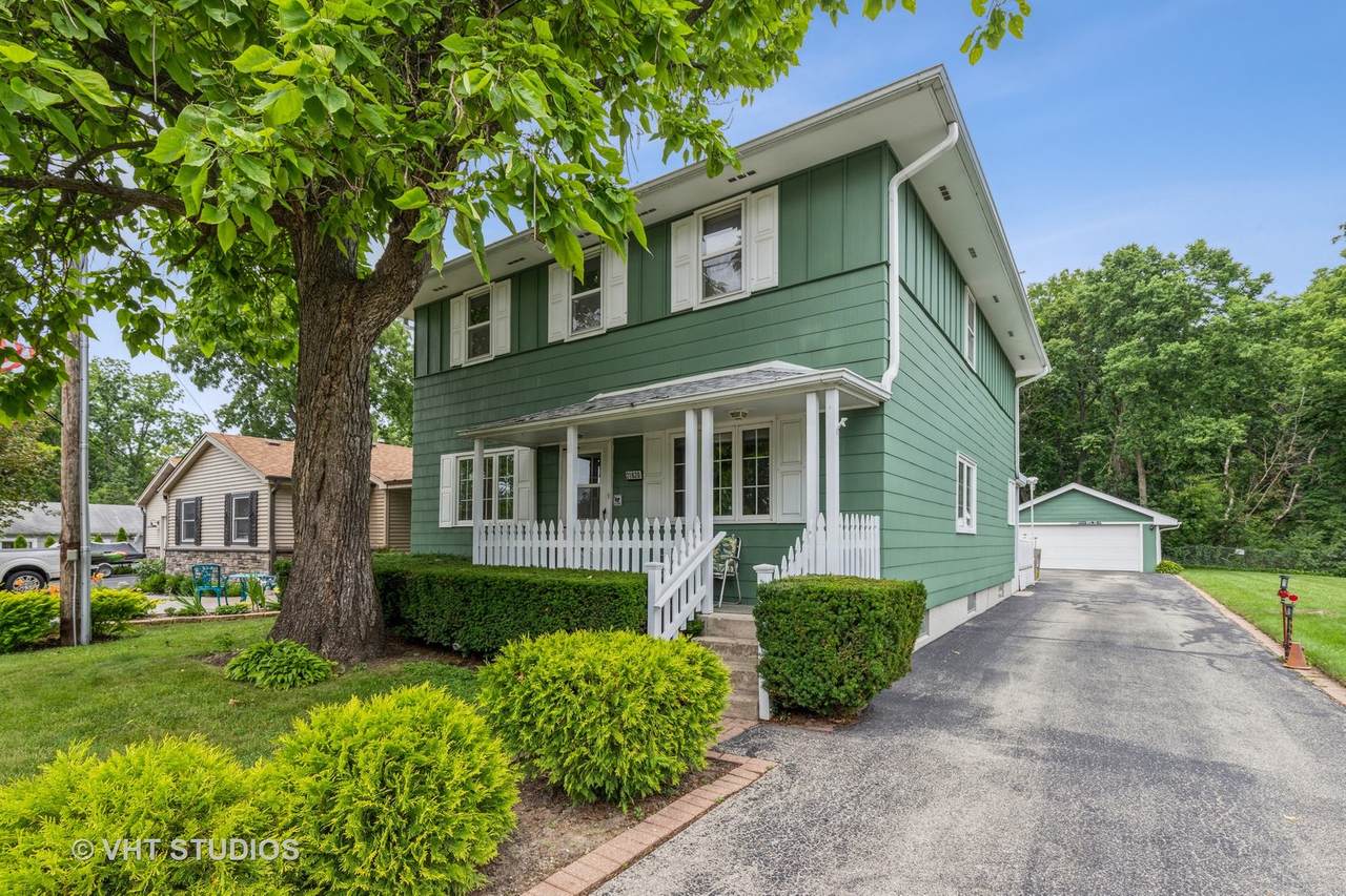21620 Elm Street - Photo 1