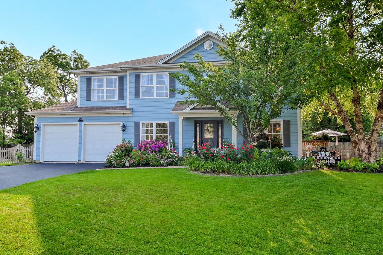 2151 Glencoe Street - Photo 1