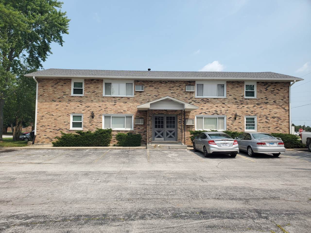 108 Orchard Court - Photo 1