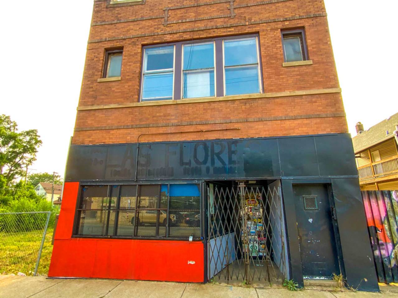 10056 Ewing Avenue - Photo 1