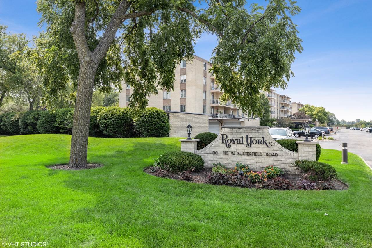 100 Butterfield Road - Photo 1