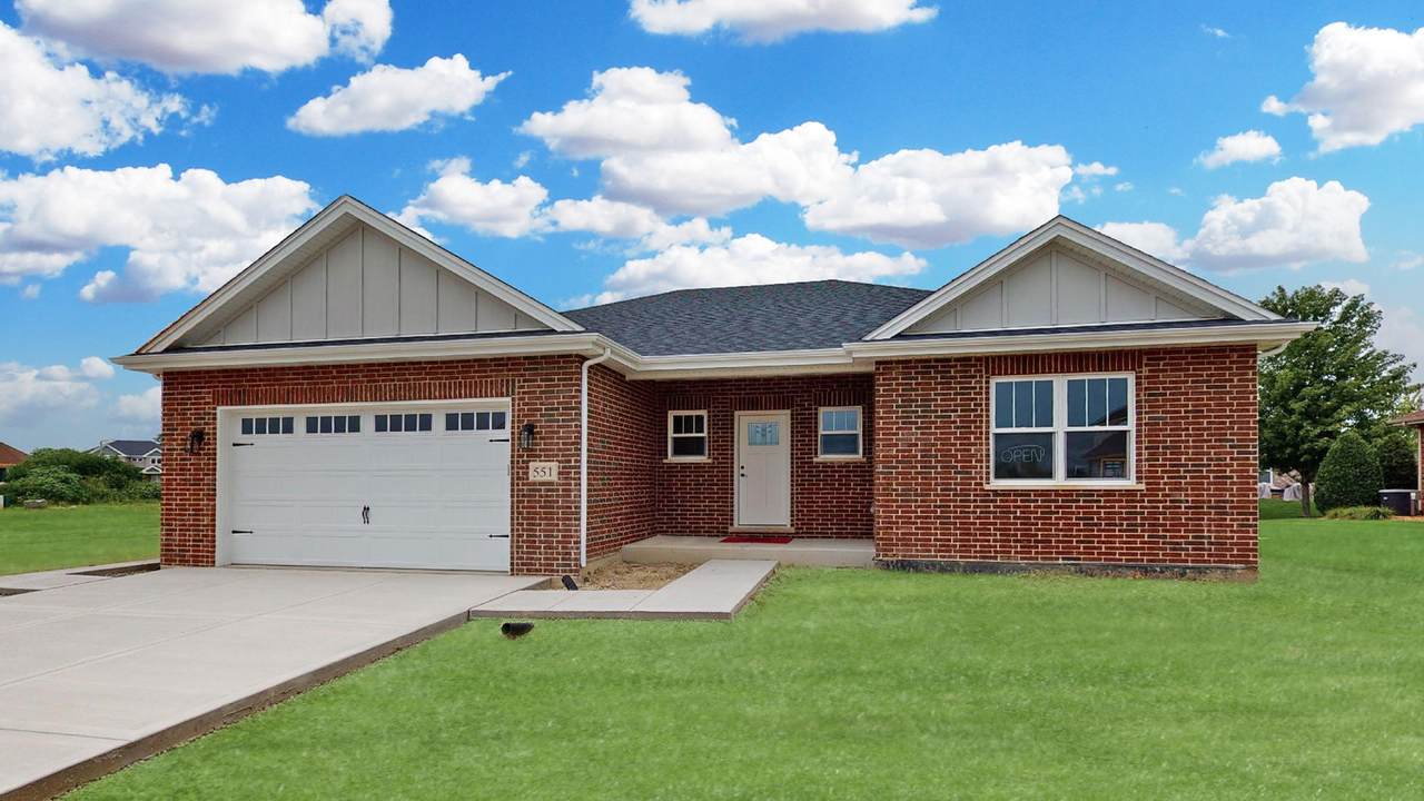 551 Blackberry Lane - Photo 1
