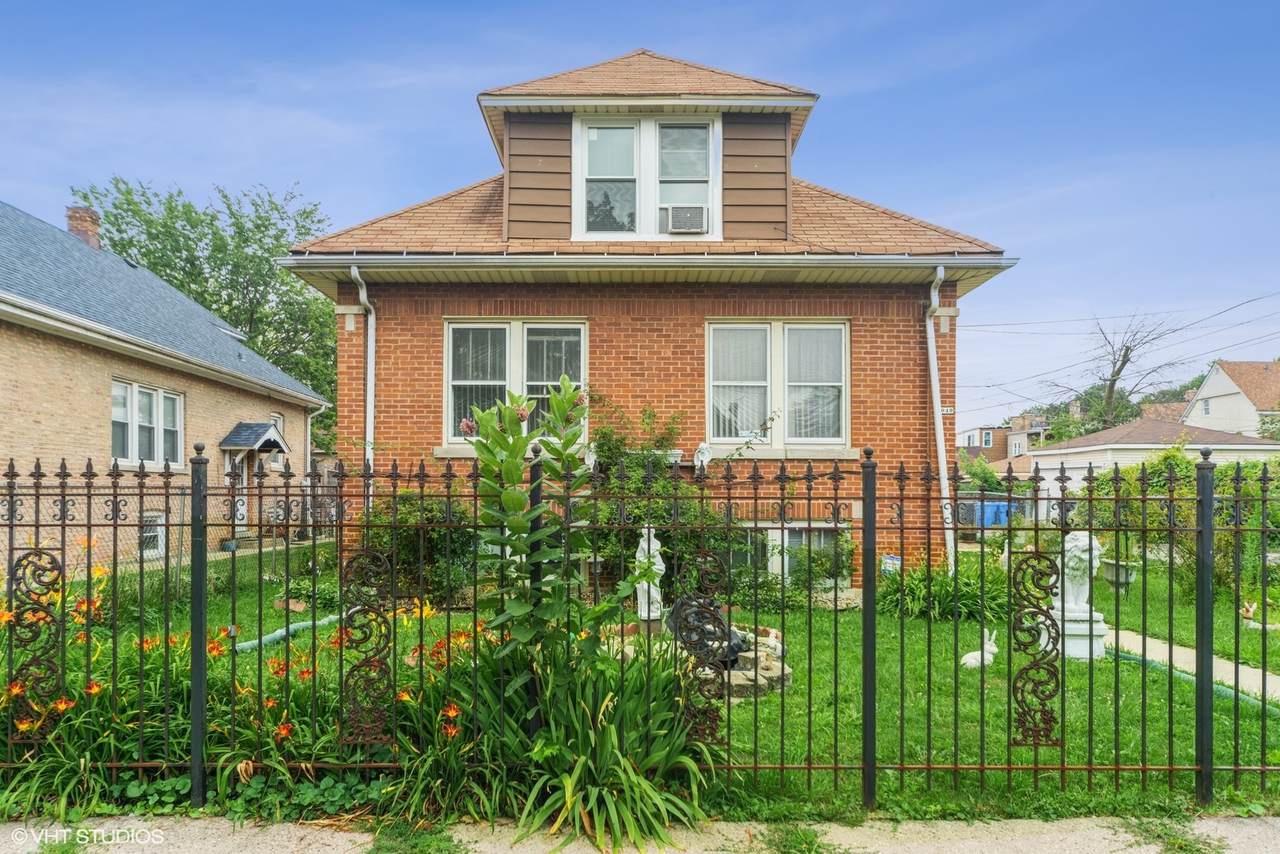 2049 Kilpatrick Avenue - Photo 1