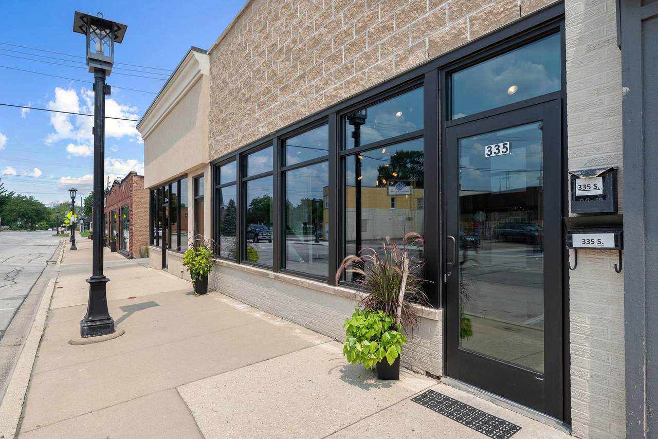 335 Ardmore Avenue - Photo 1