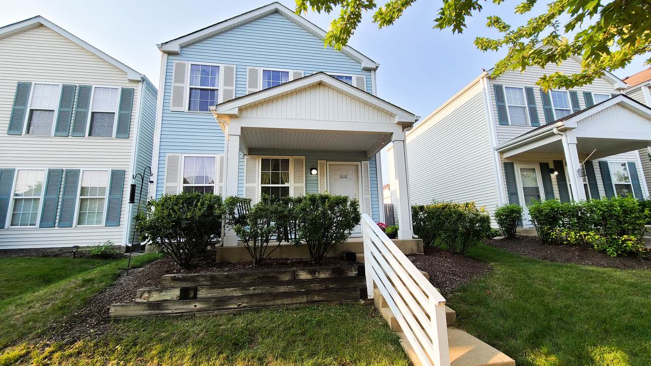 1616 Linden Park Lane - Photo 1