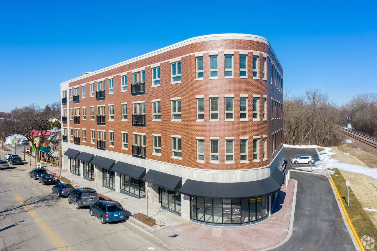 555 Roger Williams Avenue - Photo 1