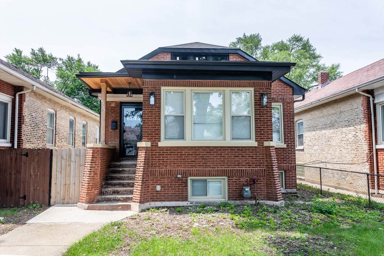 8732 Throop Street - Photo 1