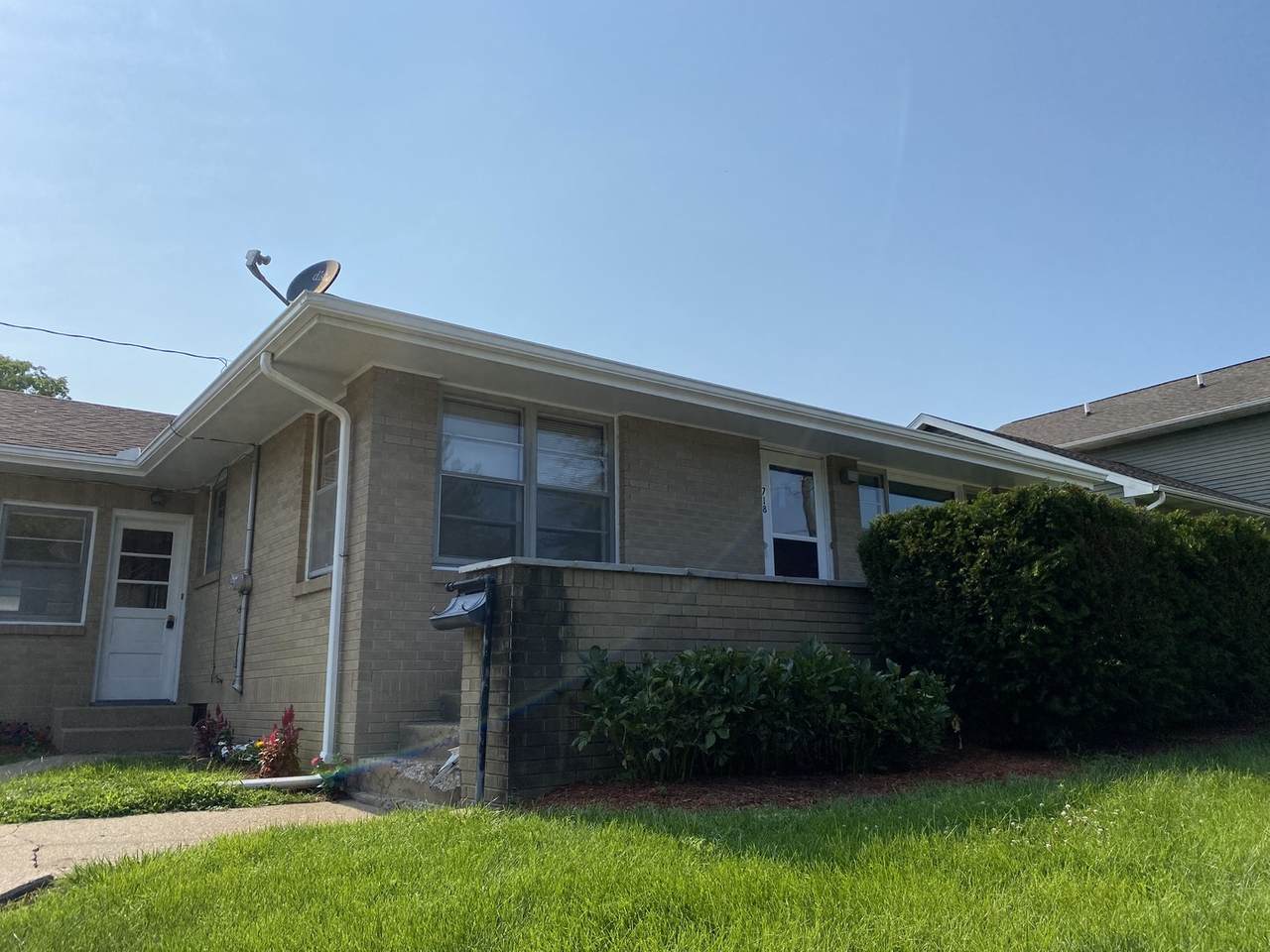 718 Plum Street - Photo 1